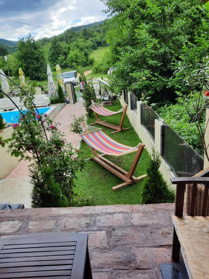 Casa De Vacanta Emd Ieşelniţa Dış mekan fotoğraf