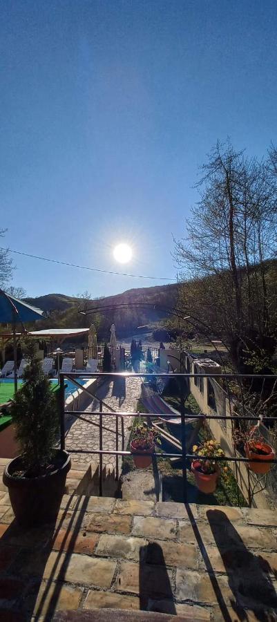 Casa De Vacanta Emd Ieşelniţa Dış mekan fotoğraf
