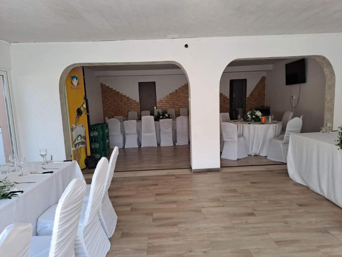 Casa De Vacanta Emd Ieşelniţa Dış mekan fotoğraf